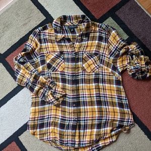 Gold plaid flannel button down shirt